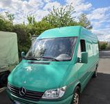 Mercedes-Benz Sprinter - Mercedes-Benz Sprinter aus 2001: Kleinbus