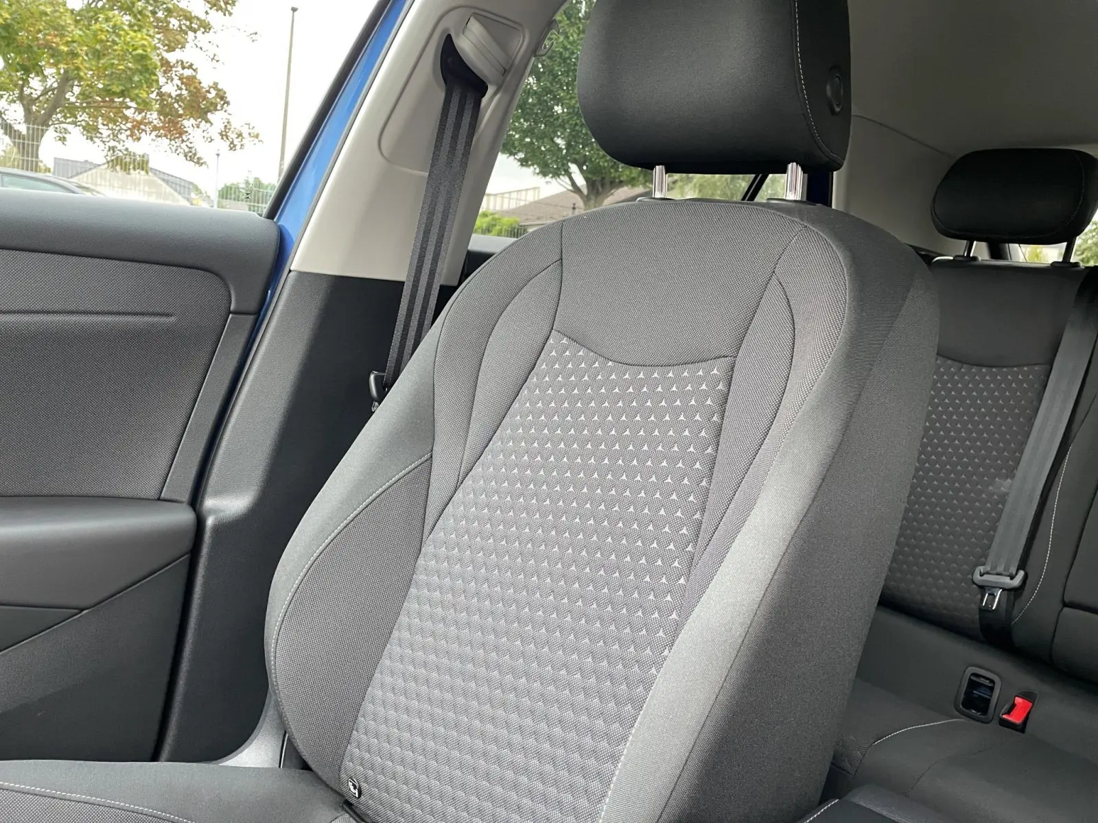 Volkswagen T-Roc 1.5 eTSI 7-Gang DSG Life App-Connect DAB+, миниатюра 23