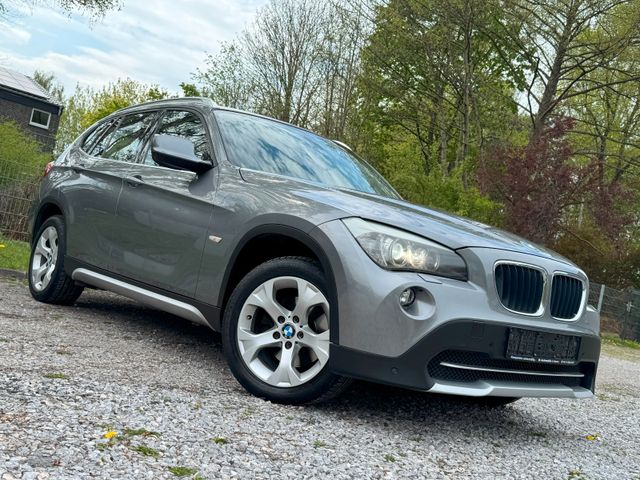 BMW X1 20 i xDrive Aut. XENON*LEDER*NAVI*AHK*KAMERA*