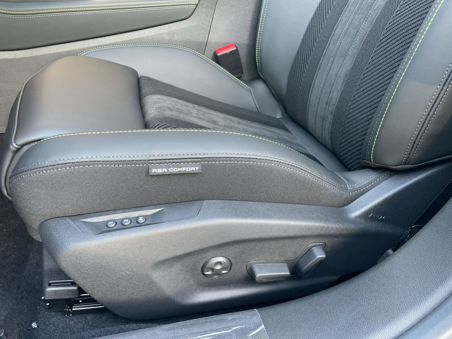 Peugeot 308 - Bild 16