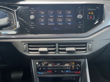 Volkswagen Taigo 1.0 TSI DSG Style MATRIX ACC CAM NAVI ALU