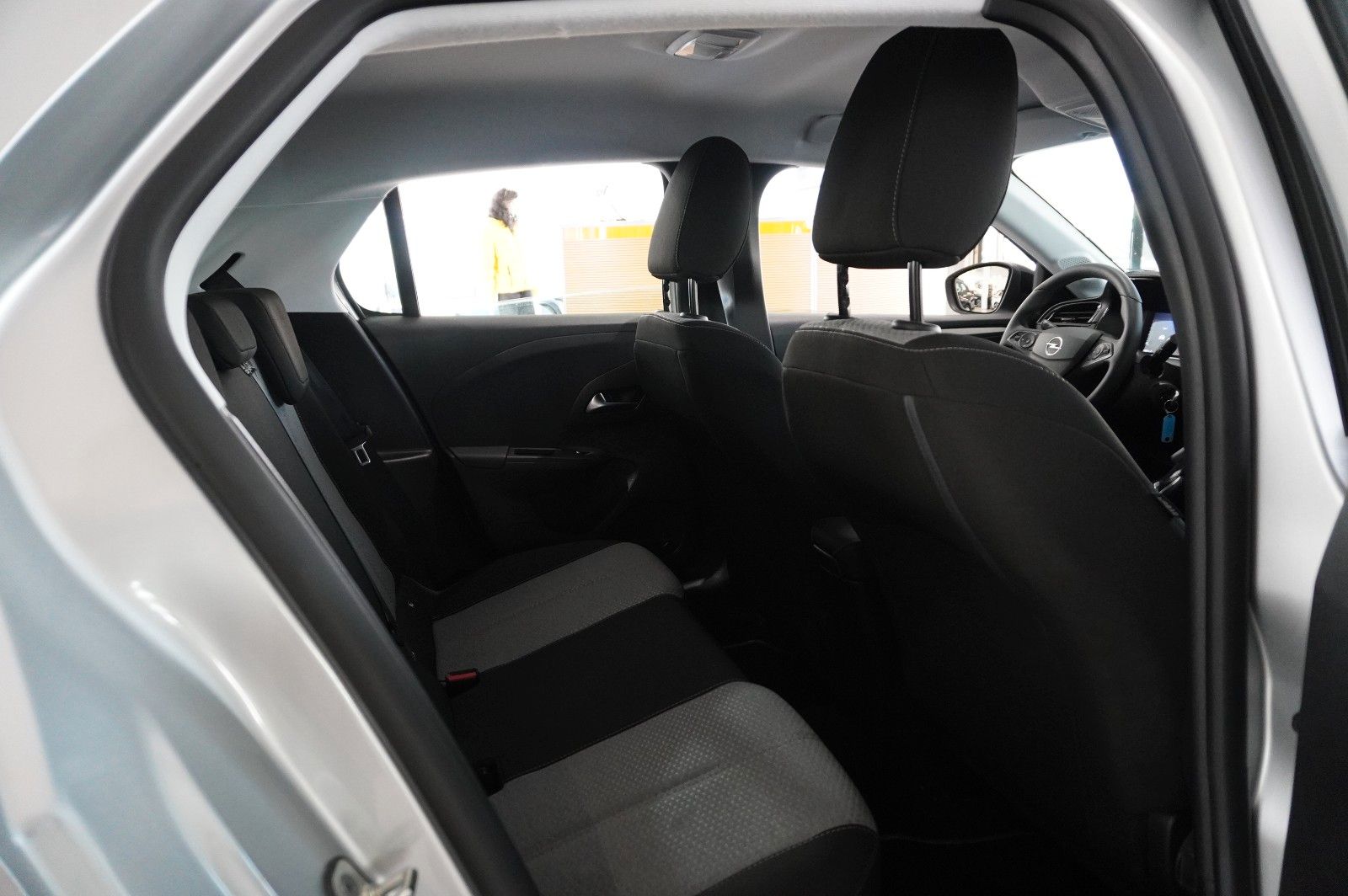 Fahrzeugabbildung Opel Corsa F 1.2 FACELIFT NAVI/LED/KAMERA/VIRTU./DAB+