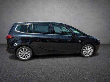 Opel Zafira Tourer - 2