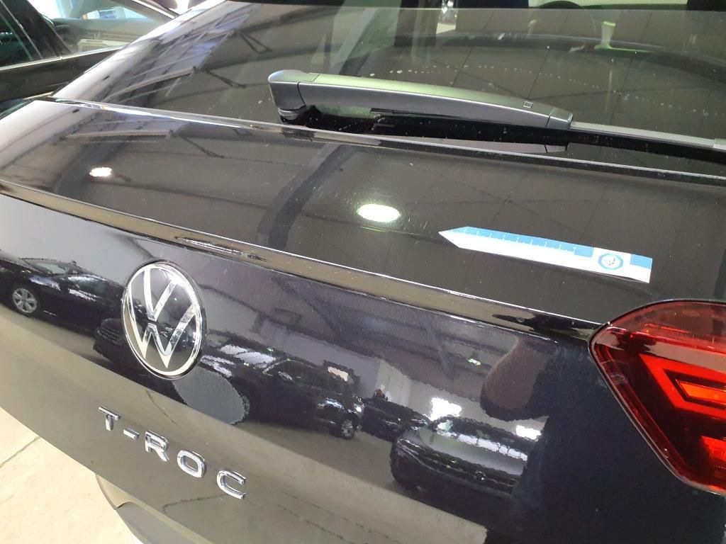 Volkswagen T-Roc Life 1.5 TSI 110kW 7-Gang DSG 4 Türen