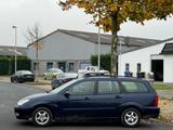 Ford Focus 1.6 Trend - Ford Focus aus 2003: Kombi