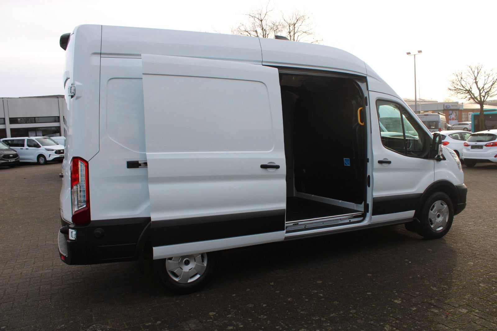 Fahrzeugabbildung Ford Transit L3 H3 TREND NAVI 360° ACC WinterPak uvm.