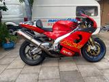 Aprilia RSV1000RR - APRILIA RSV 1000