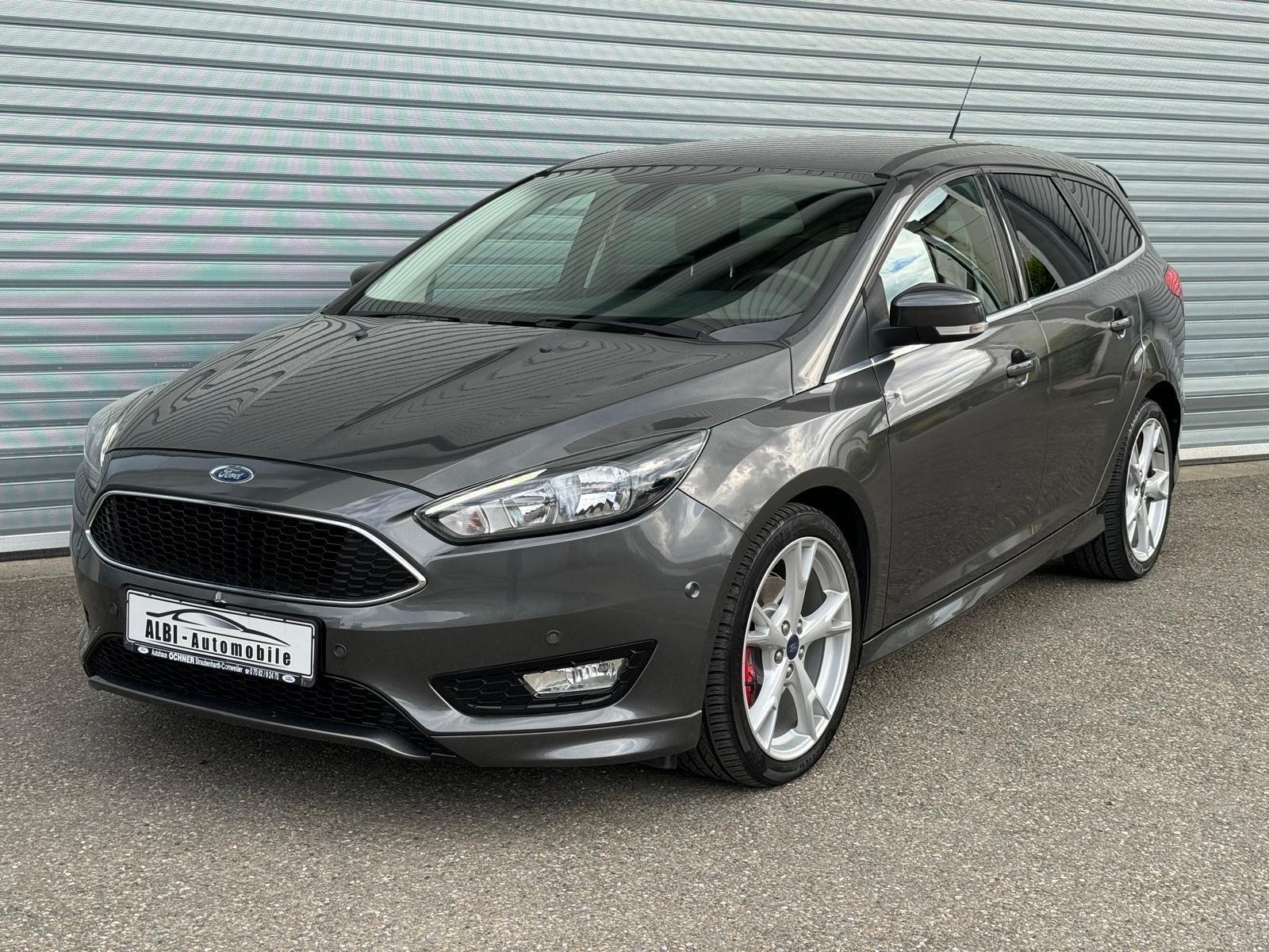 Ford Focus Turnier Titanium  Parklenk Sync-Navi ***