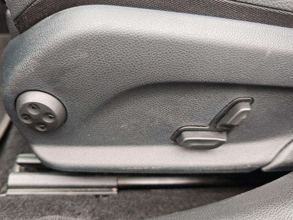 Mercedes-Benz C-Class Lim. AHK Multibeam Standhz Kamera Navi Alu, миниатюра 24