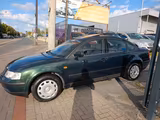 Volkswagen Passat*1 HAND*NUR 59TKM*GLASDACH*KLIMAAUTOMATIK* - Volkswagen Passat: Gl