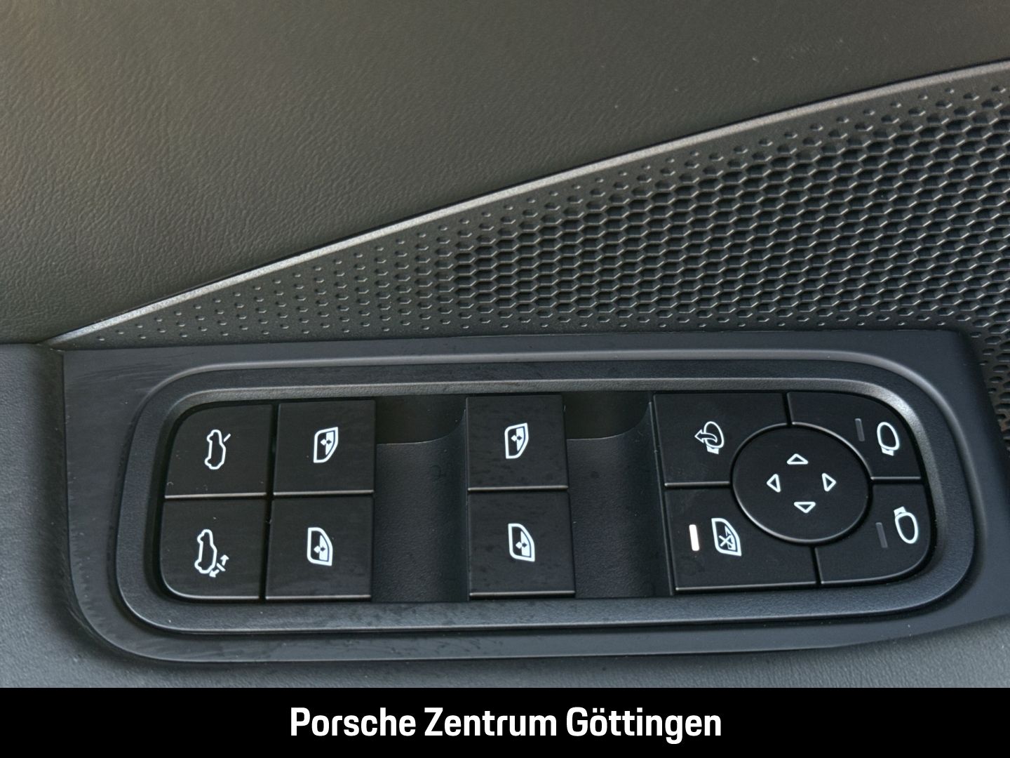Porsche Macan - Bild 11