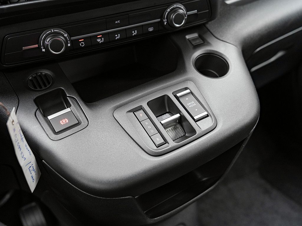 Fahrzeugabbildung Fiat E-Doblo Magic Top KLIMA PDC RÜCKFAHRKAMERA