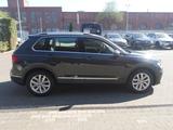 Volkswagen Tiguan 2.0 TDI Highline Aut. Business Navi ACC - VW Tiguan Gebrauchtwagen