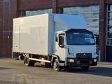 Renault D 4x2 Box - Loadlift - Low KM - Euro 6 - 130 KW - Angebote
