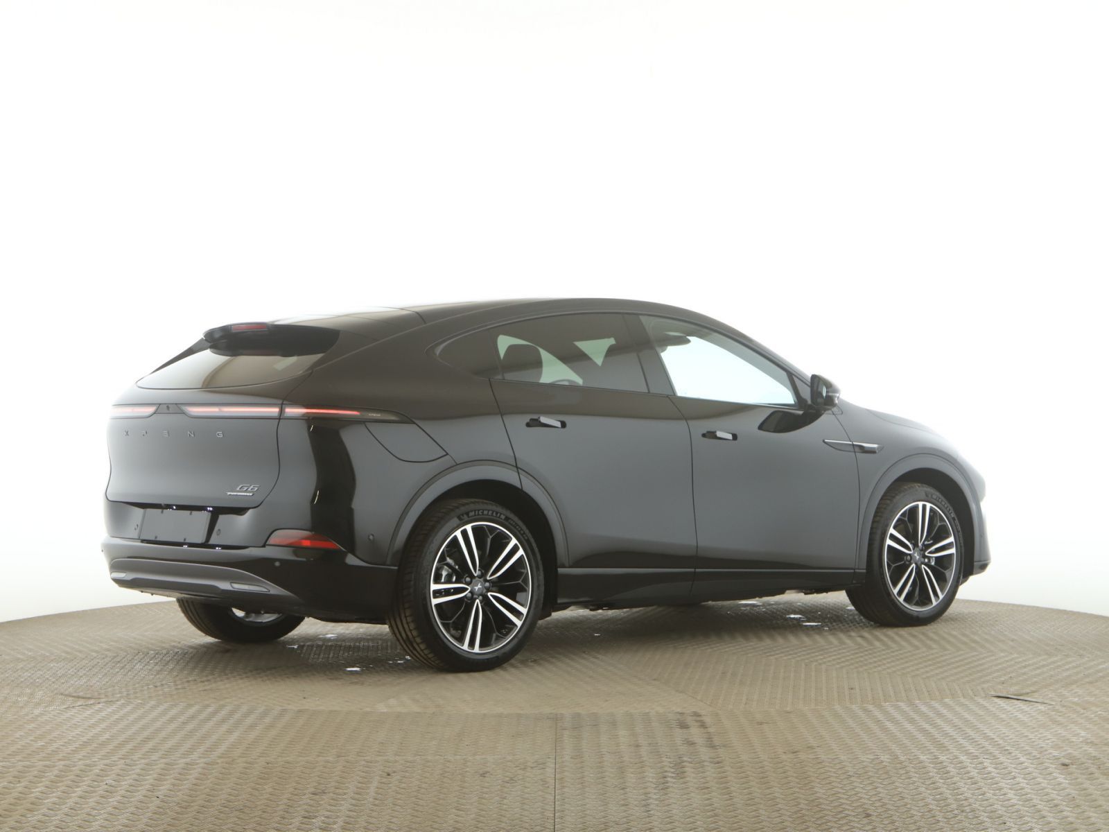 XPENG G6