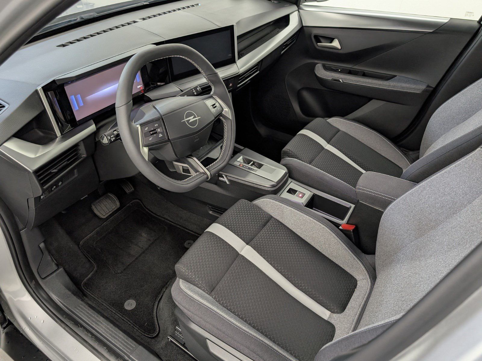 OPEL Frontera  1.2 GS Hybrid Navi LED Kamera – Bild 32