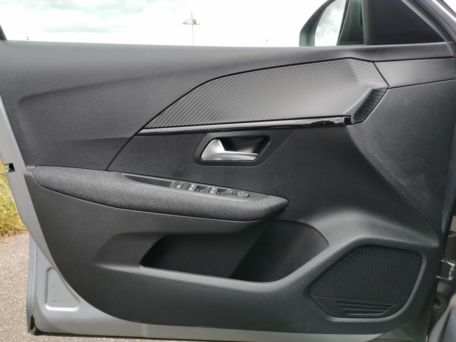 Fahrzeugabbildung Peugeot 208 Style 100 PS MT