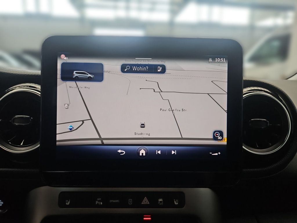 Fahrzeugabbildung Mercedes-Benz EQT 200 Style LED RFK Nav 9,5''MBUX AHK 22KW-AC