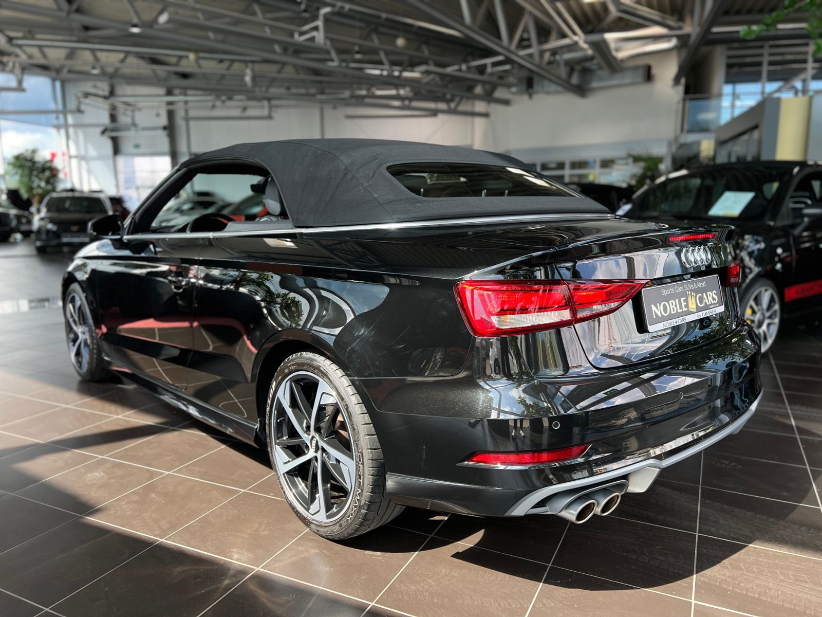 Fahrzeugabbildung Audi A3 Cabriolet 35 TFSI S line PDC XENON NAVI