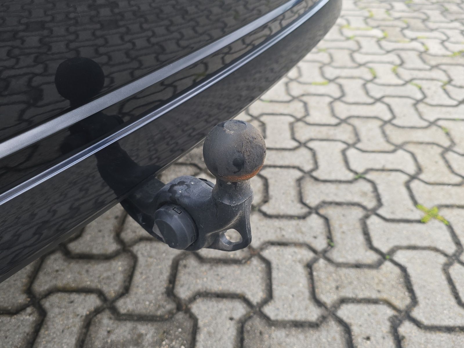 Fahrzeugabbildung SKODA Octavia Combi Ambition Matrix Navi AHK GRA SHZ