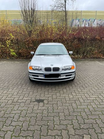 BMW E46 Limousine