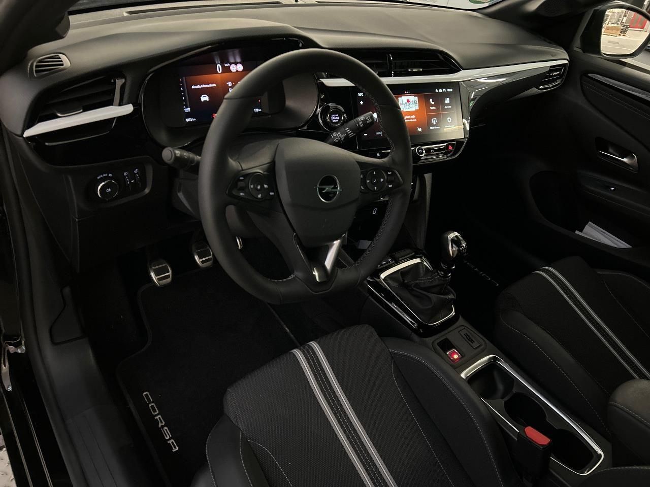 Fahrzeugabbildung Opel Corsa 1.2T GS - LED, Navi, Sitz-, Lenkradhzg.