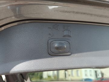 Ford Kuga - 11