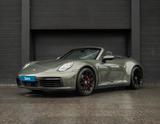 Porsche 992(911)Carrera S Cab*Aventurine Green - Porsche: Grün, 911