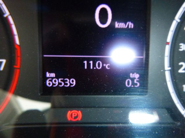 Fahrzeugabbildung Volkswagen Polo VI IQ.DRIVE >Navi/Sitzheiz/Einparkhilfe/ACC