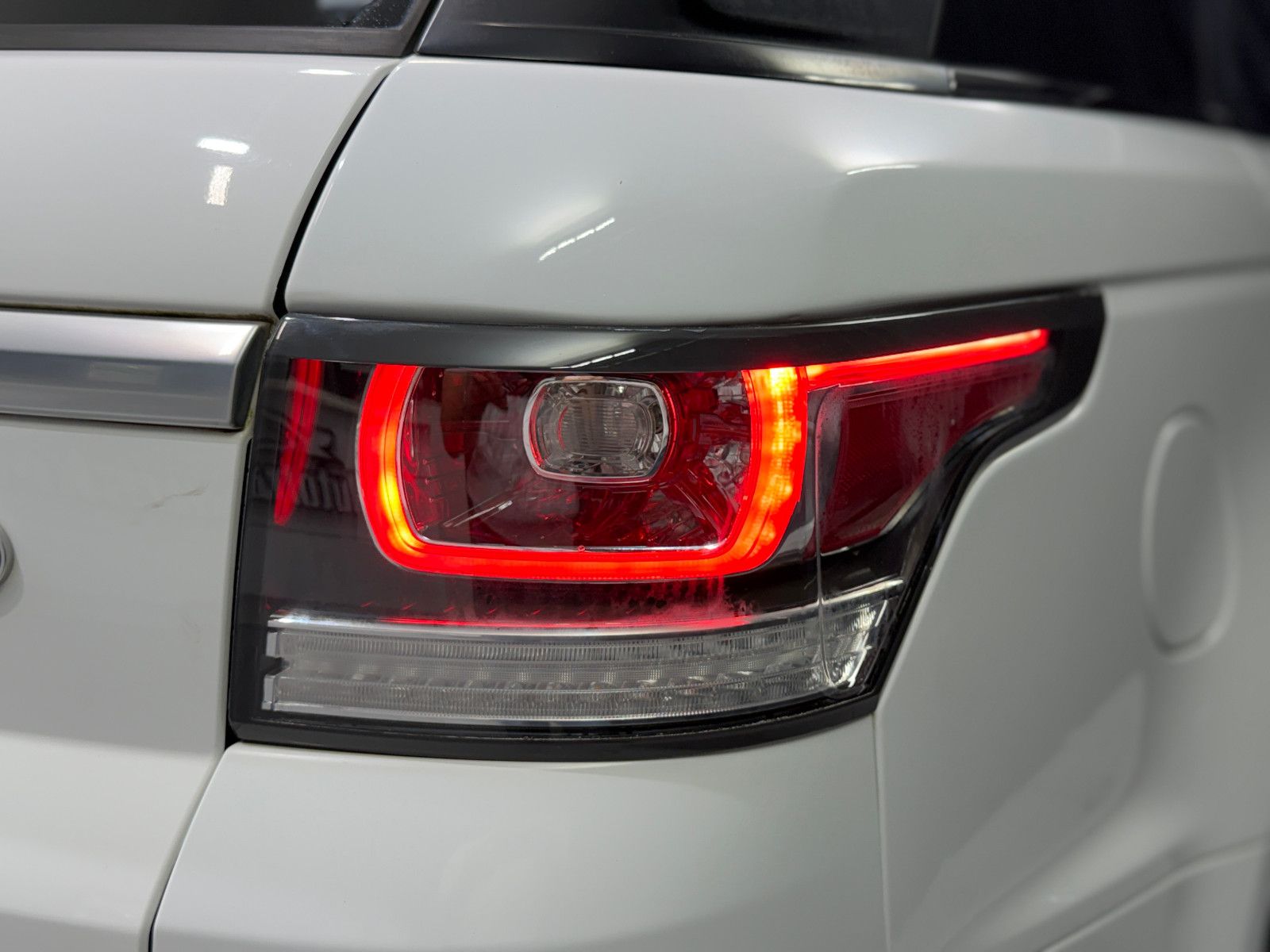 Fahrzeugabbildung Land Rover Range Rover Sport HSE Dynamic|AHK|PANO