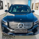 Mercedes-Benz GLB 220 4Matic*7Sitze - Mercedes-Benz GLB 220 mit Benzin-Antrieb: Automatik