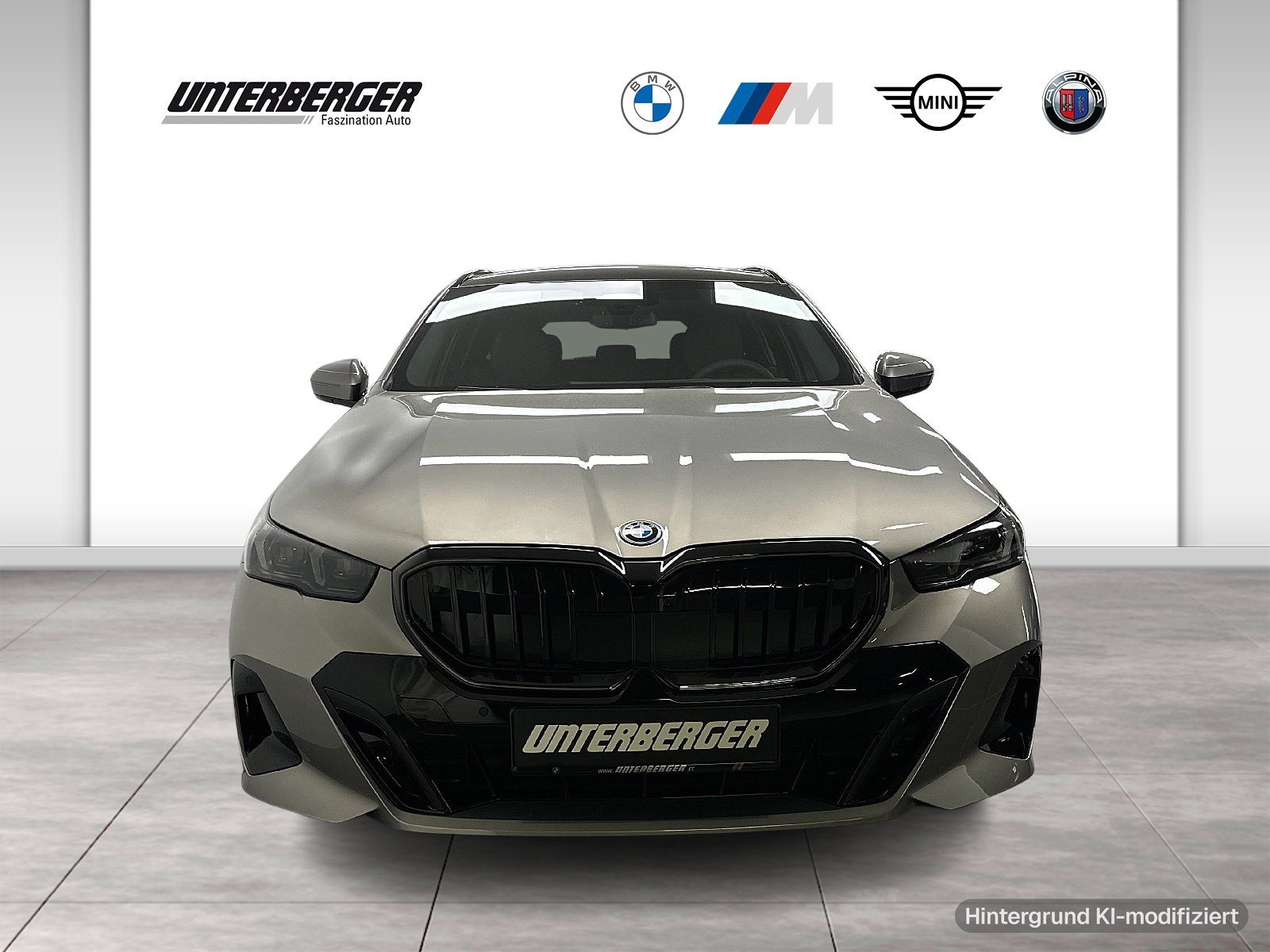 BMW 550e xDrive Touring M Sportpaket Pro Head-Up Dri imagem 2
