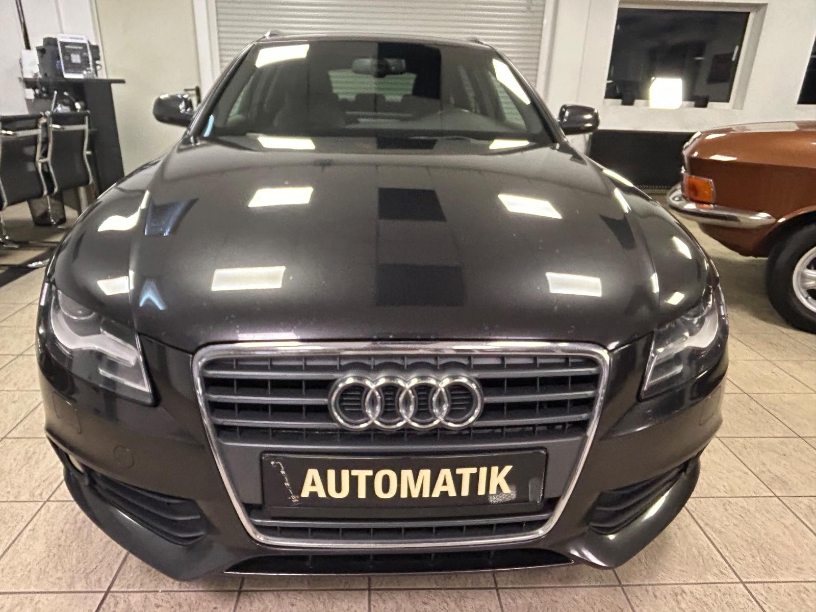 Audi A4 Avant S line Sportpaket / plus