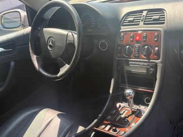Mercedes CLK 230 - 10
