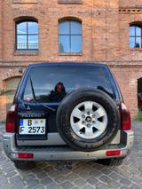 Mitsubishi Pajero 3,2 DI-D Instyle Instyle - Mitsubishi Pajero aus 2005 mit Diesel-Antrieb