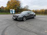 Mercedes-Benz CLS 63 AMG PERFOMANCE - gebrauchte Mercedes-Benz CLS 63 AMG aus dem Jahr 2011