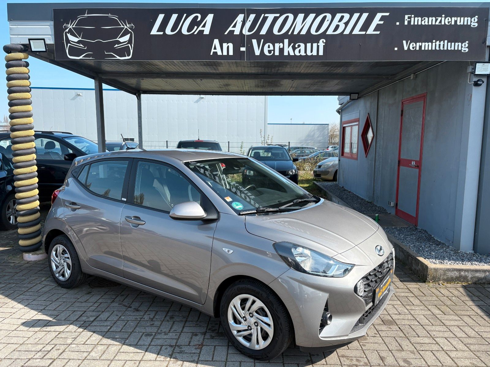HYUNDAI i10