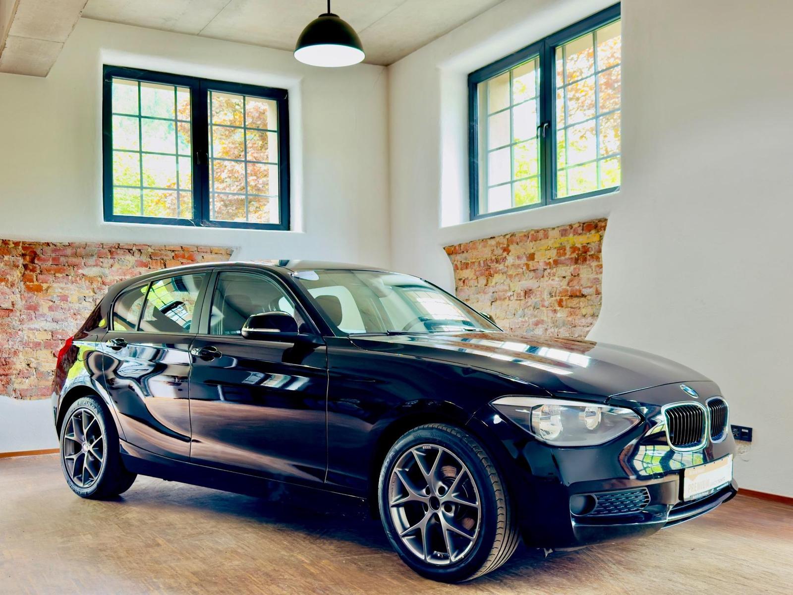 BMW 116 i AHK PDC KLIMA SITZHEIZUNG