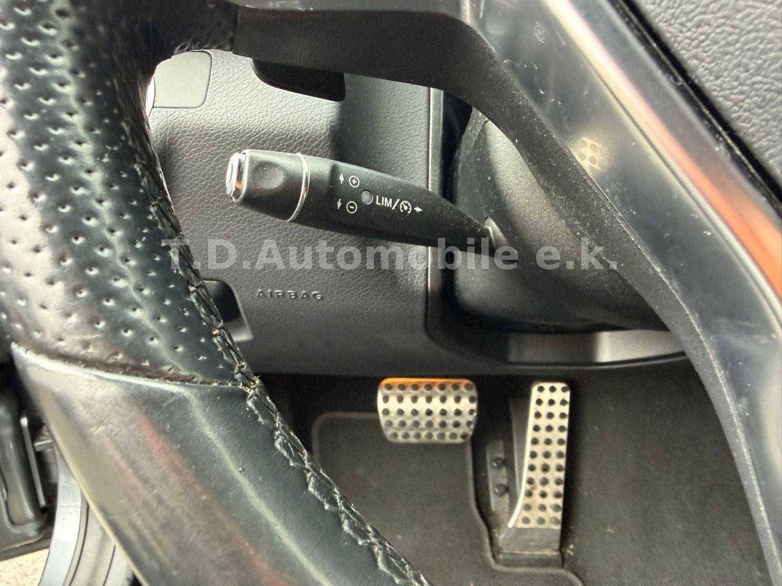 Mercedes-Benz E 220  Limousine  BlueEfficiency Edition /AMG/