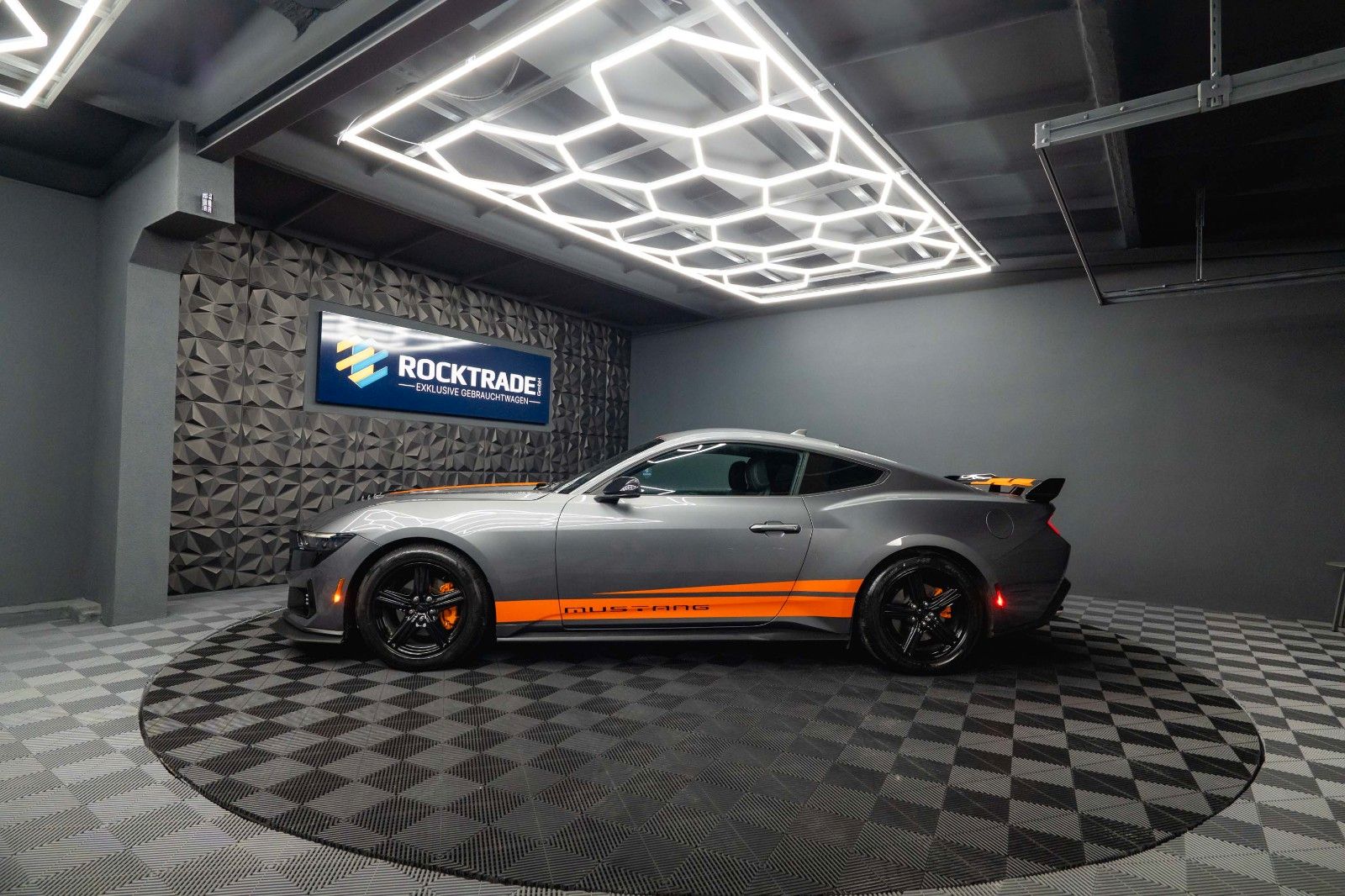 Fahrzeugabbildung Ford Mustang GT Coupe DARK HORSE 2.3 EcoBoost MY2024