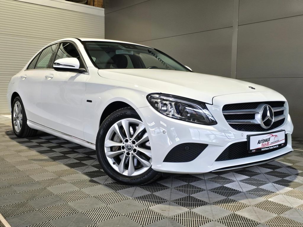 Image of Mercedes-Benz C 300