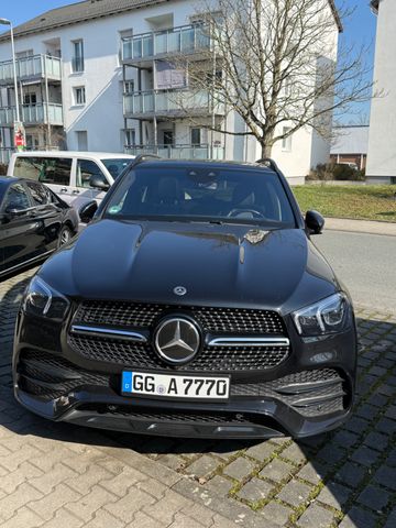 MERCEDES-BENZ GLE 350 de 4MATIC - Voll AMG tüv neu 