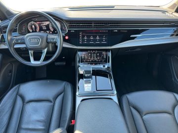Audi Q7 - 8