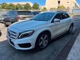 Image of Mercedes-Benz GLA 200