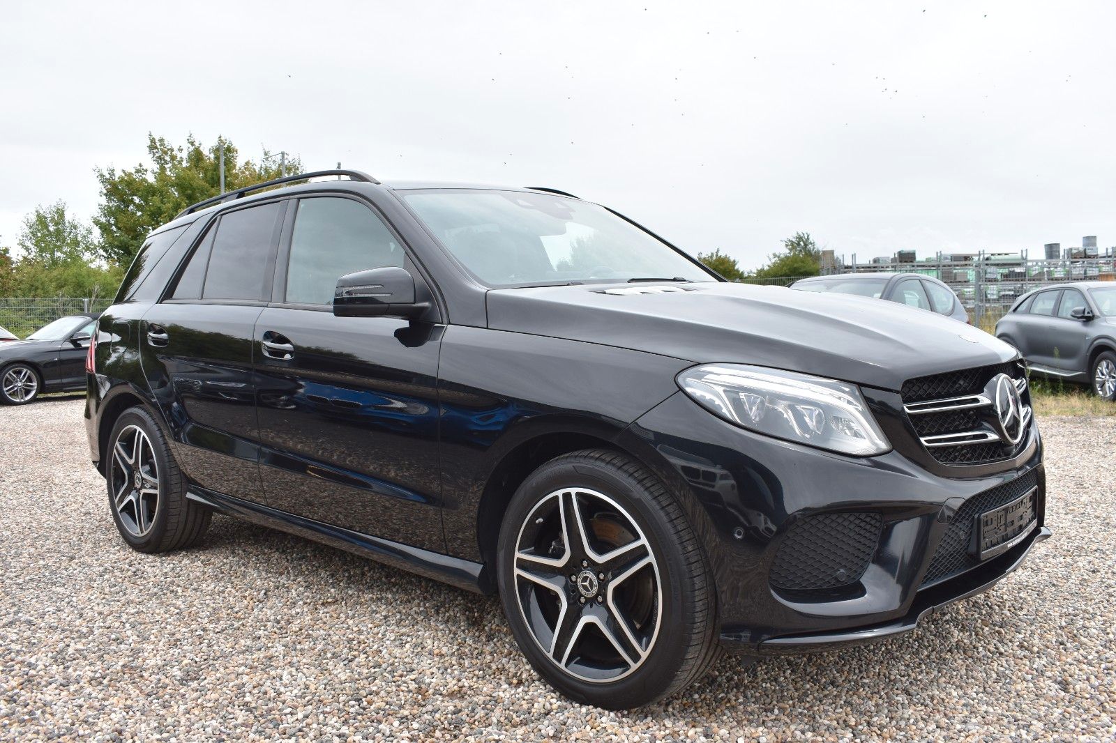 Fahrzeugabbildung Mercedes-Benz GLE 350 4Matic AMG line Nightp.Sitzbelüftung H&K