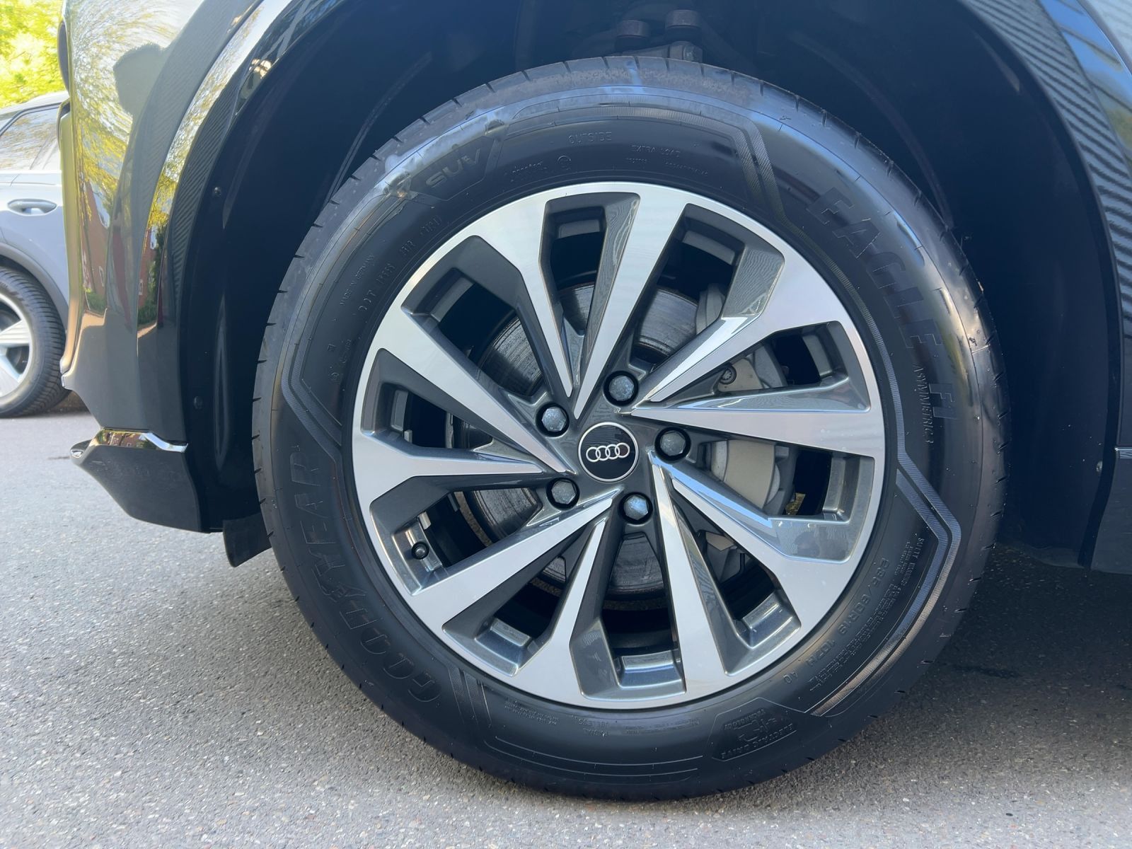 Audi Q6 e-tron - Bild 12