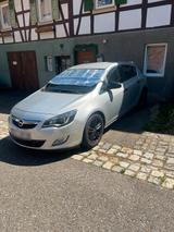 Opel Astra J Automatik 1.6 Benziner  nur ... - Opel Astra aus 2010: 1.6