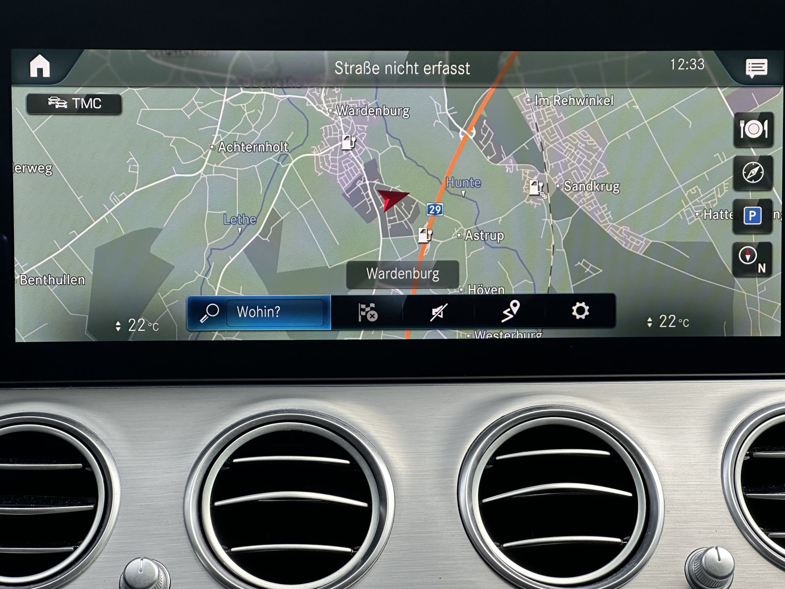 Fahrzeugabbildung Mercedes-Benz E 300e T Avantgarde NAV+LED+KAMERA+SHZ+VCOCKPIT