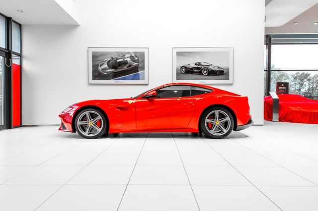 Ferrari F12 berlinetta ~Ferrari Munsterhuis~