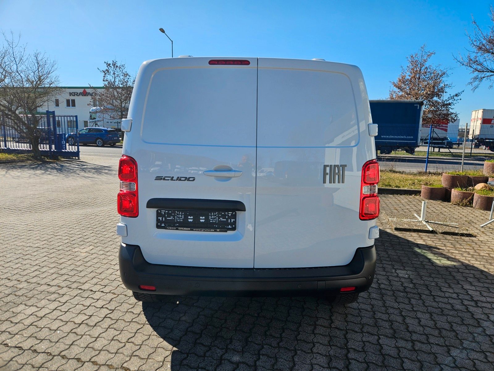 Fahrzeugabbildung Fiat Scudo Kastenwagen L2 145 PS/Worksite Paket